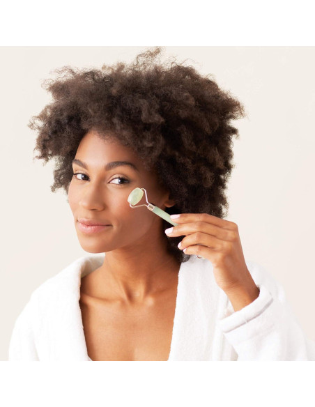 Rodillo Facial de Jade Plum Beauty - Antienvejecimiento Rodillo Facial de Jade Plum Beauty - Antienvejecimiento