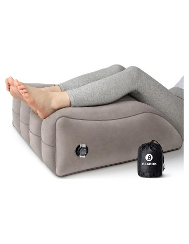 Cojín en cuña inflable BLABOK para elevar piernas 63x50 cm