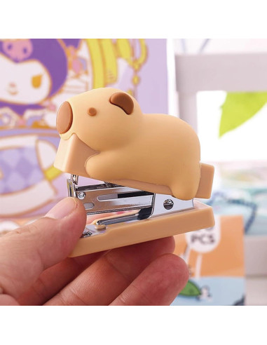 Grapadora de Escritorio Capibara MOZXIRZ Mini con 400 Grapas