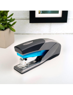 Grapadora Swingline Optima 25, Sujeta 25 Hojas, Azul y Gris 2