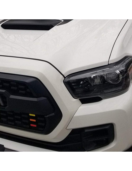 Insignia de Parrilla Retro iJDMTOY 3 Colores para Toyota Tacoma 2016-23