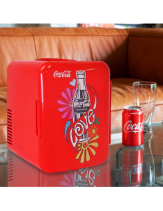 Refrigerador Mini Koolatron KDC LOVE 4L Retro Coca Cola 2