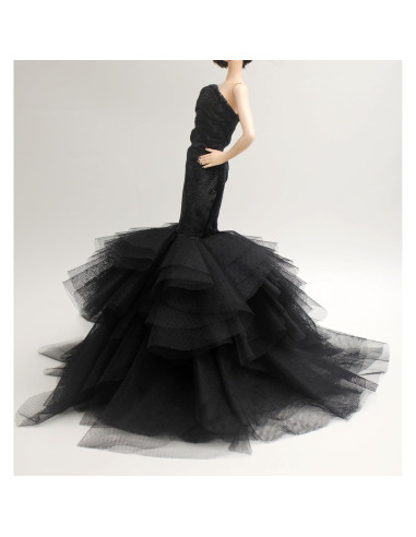Vestido de Muñeca de Terciopelo Negro Cora Gu 30.48 cm Hecho a Mano