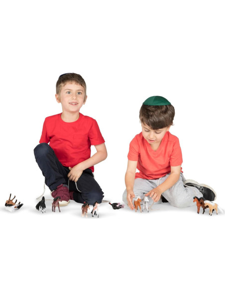 Caballos Coleccionables Melissa & Doug - 12 Figuras en Establo
