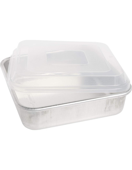 Bandeja Cuadrada para Pastel Nordic Ware con Tapa 25.1 cm