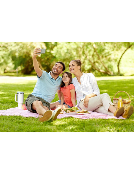 Taza KISSKIND 1.13L Aislada Rosa con Popote y Tapa