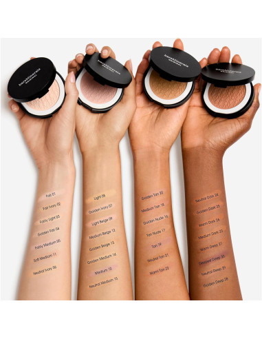 Base en Polvo Compacta bareMinerals SPF 15 - Vegana, Luminoso