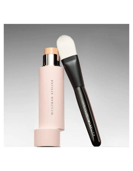 Dúo de Piel Westman Atelier - Barra Base Vital Atelier O.5 + Brocha Dúo de Piel Westman Atelier - Barra Base Vital Atelier O.5 + Brocha