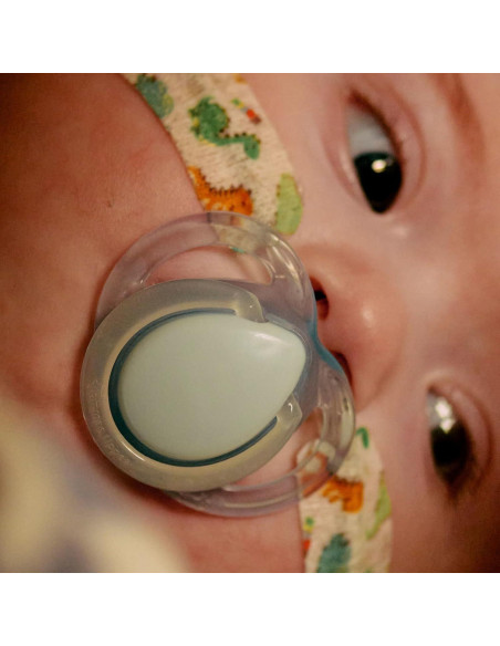 Chupete Tommee Tippee 0-6 Meses Brilla en la Oscuridad - 2 Unidades