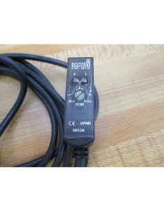 Interruptor Fotoeléctrico Omron E3S-AD12 10-30V CC 2