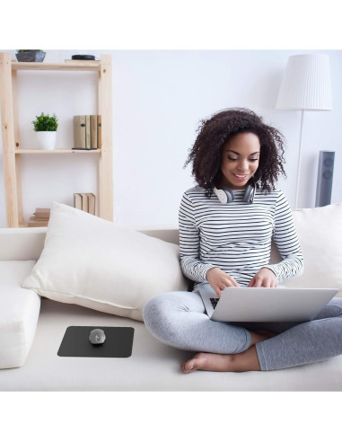 Alfombrilla de Ratón YSAGi Negra, Dura y Antideslizante 27x24 cm