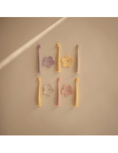 Cepillo de Dientes para Niños Mushie Rosa con Base de Succión 2