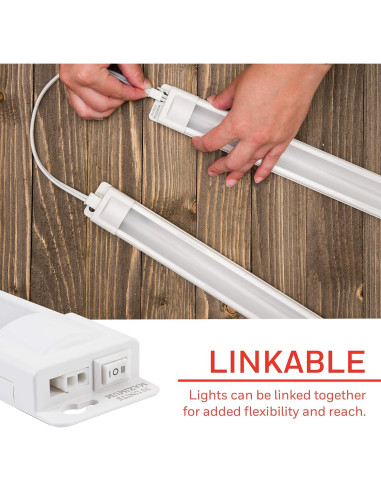 Luz LED Bajo Gabinete UltraPro 30.48 cm Enchufable 375 Lúmenes