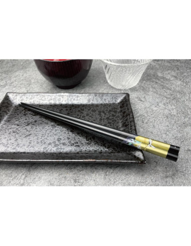 Palillos Japoneses Premium de Madera con Arte de Laca - Grulla Dorada