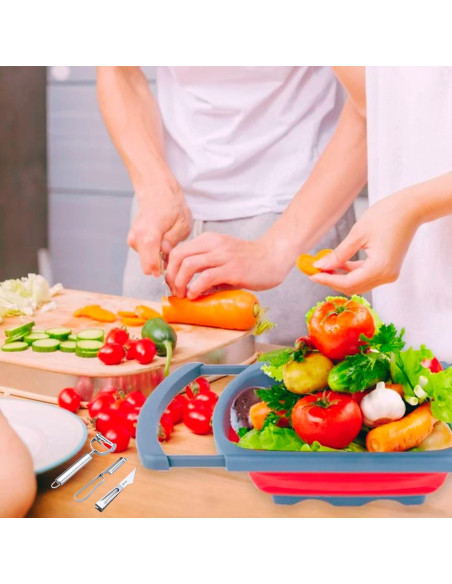 Colador Plegable de Silicona MAUCA 39x26.5cm con 3 Peladores Colador Plegable de Silicona MAUCA 39x26.5cm con 3 Peladores