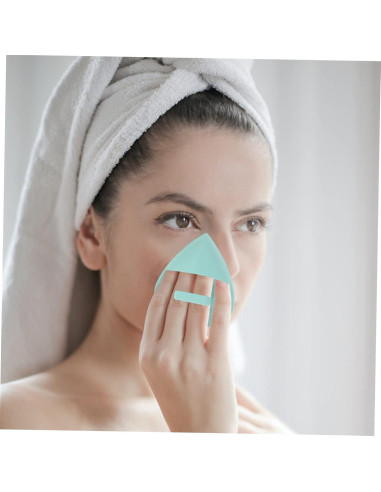 Cepillo Facial Manual de Silicona FAVOMOTO - 4 Piezas Exfoliantes