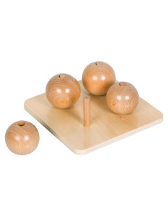 Bolas de Madera en Clavos Pequeños Montessori Outlet 0-3 Años