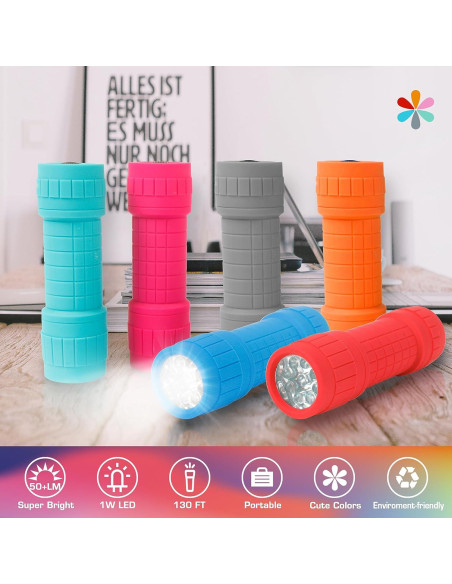 Linterna de Mano EverBrite 9 LED Paquete de 6 Colores