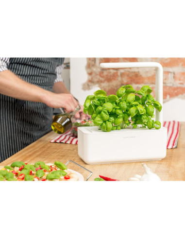 Kit Jardín Inteligente Click & Grow con Luz Crecimiento