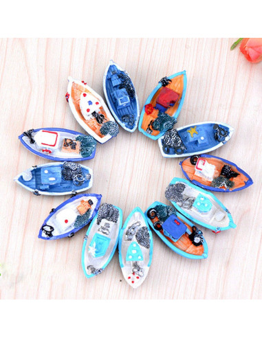 4 Barcos Miniatura Casa de Muñecas Mediterránea 5x3 cm