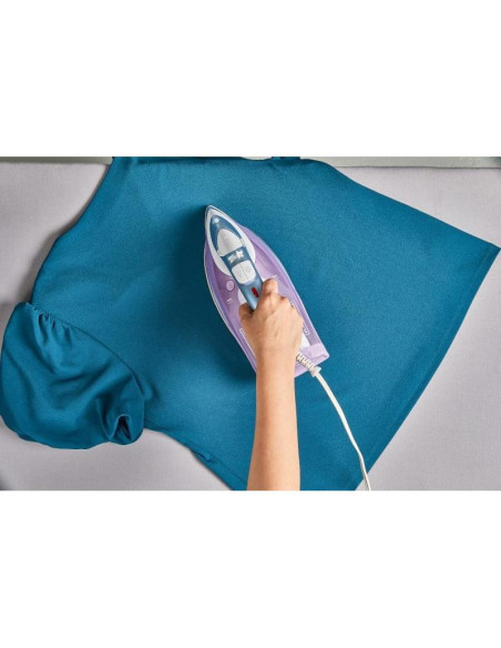 Plancha de Vapor BLACK+DECKER IR2323, Suela Cerámica 140g Plancha de Vapor BLACK+DECKER IR2323, Suela Cerámica 140g