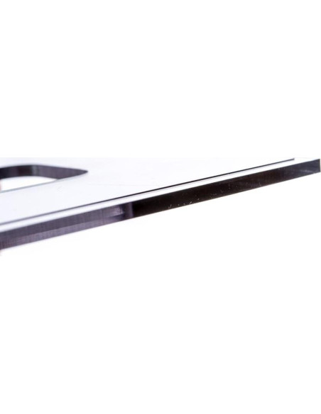 Regla Triangular Acrílica STAEDTLER 564 36 TN 36cm