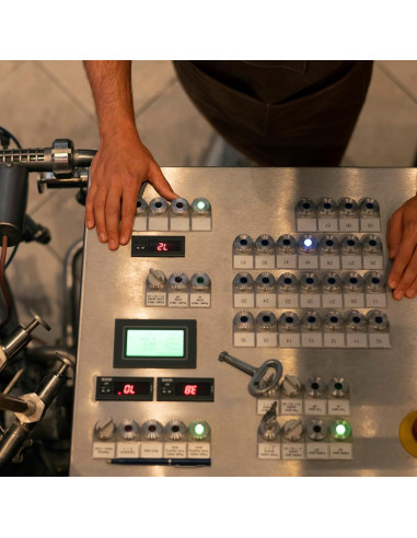 30 Soportes LED de 5mm InnoHHustle de Cobre para Panel