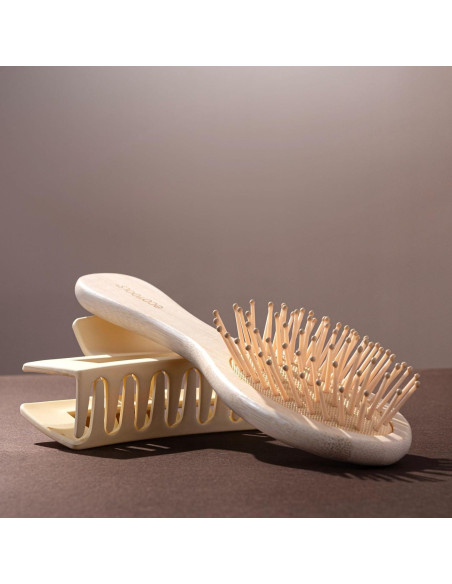 Cepillo Desenredante Mini EcoTools - Bambú Vegano 20.32 cm