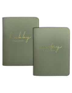 Cubierta de Pasaporte Mr&Mrs Verde Salvia con Logo Oro