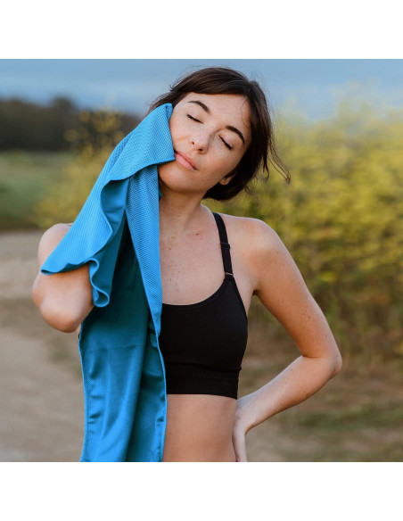 Paquete de 2 Toallas Enfriadoras Hero Microfibra 101.6x30.5cm