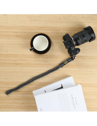 Llavero táctico militar CHENXIKK paracord 50 cm gris