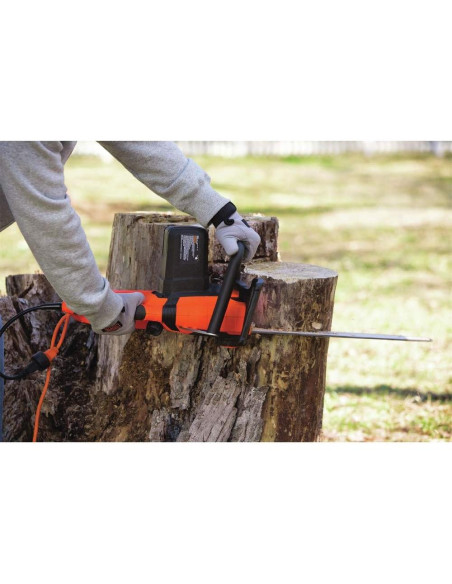 Motosierra eléctrica BLACK+DECKER CS1518, 15 Amp, 45.72 cm