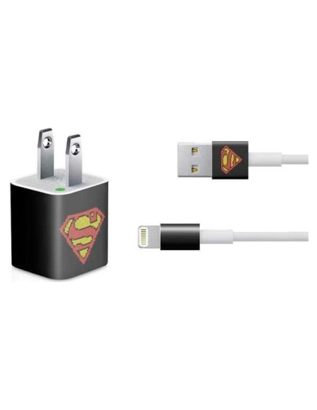 Calcomanía Skinit Superman para Cargador iPhone 5W USB