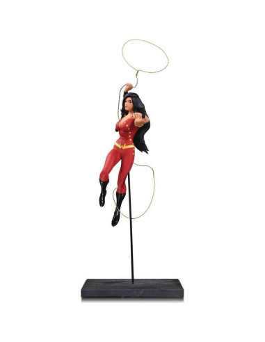 Estatua Wonder Girl DC Collectibles 27.31 cm Edición Limitada