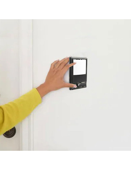 Panel de Pared Multifuncional Garage Outlet LiftMaster 41A5273-1