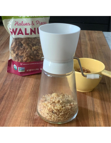 Picador de Nueces Manual Fox Run 5716, 19.05 cm, Acero Inoxidable