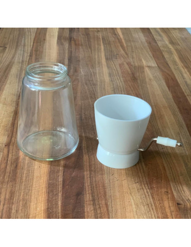 Picador de Nueces Manual Fox Run 5716, 19.05 cm, Acero Inoxidable