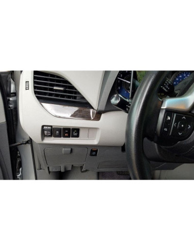 Interruptor de Botón 4 Polos 12V iJDMTOY con LED para Toyota