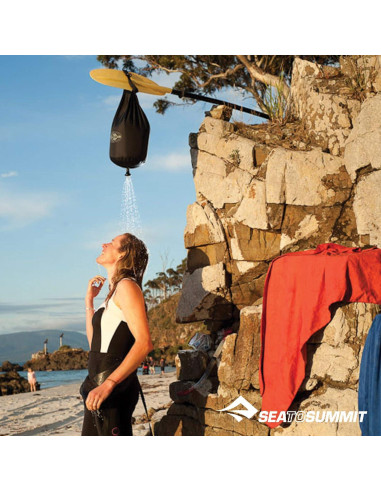 Ducha de bolsillo Sea to Summit 10L Negra para acampar