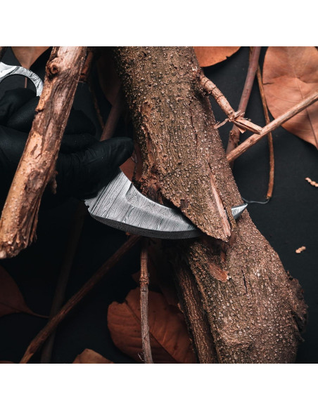 Cuchillo de Caza Lynxxe Damasco 19.05 cm con Funda de Cuero