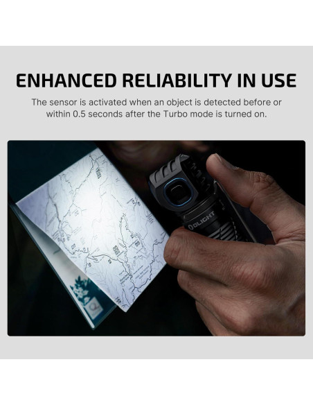 Linterna Frontal OLIGHT Perun 3 Recargable 3000 Lúmenes