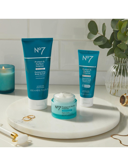 Crema de Manos No7 Protect & Perfect 75 ml Antienvejecimiento