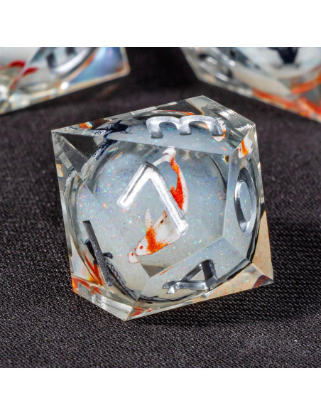 Juego de Dados DND OUKELANWO 7 Piezas Resina Líquido Koi