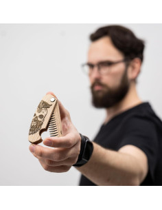 Peine de Barba Plegable de Madera de Nogal Igor Fostenko - Regalo Ideal 2