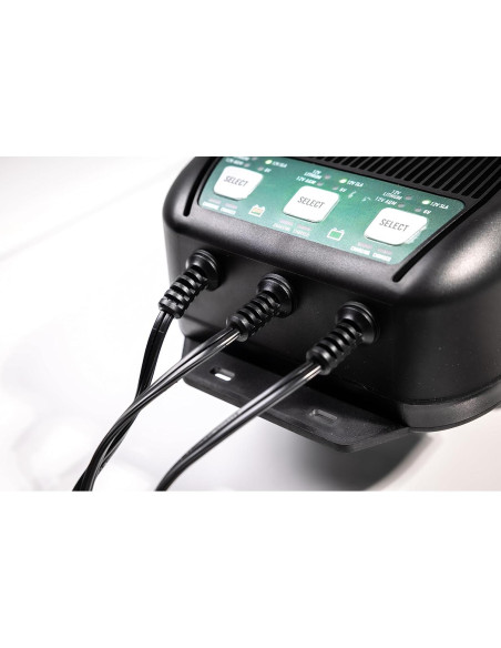 Cargador de Baterías Battery Tender 3 Bancos 9 AMP 12V/6V Cargador de Baterías Battery Tender 3 Bancos 9 AMP 12V/6V