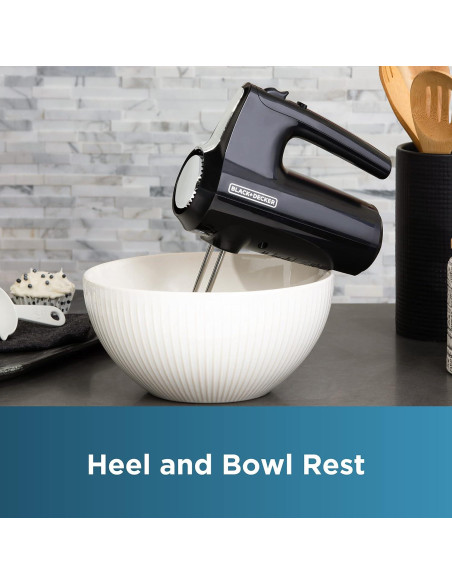 Mezclador Eléctrico BLACK+DECKER MX610B 5 Velocidades y Accesorios