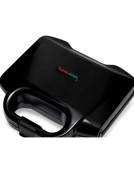 Máquina de Waffles Amazon Basics 2 Rebanadas 700W Negra