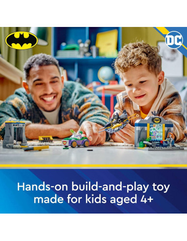 LEGO Batcueva Batman 76272 con Minifiguras y Accesorios