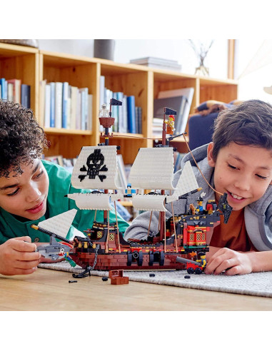 LEGO Creator 3 en 1 Barco Pirata 31109 con Minifiguras