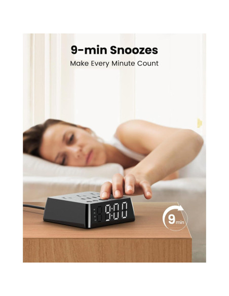 Reloj Despertador JACKYLED con 4 USB y Doble Alarma